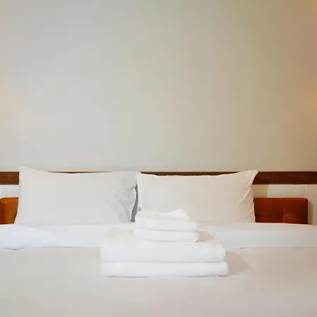 Luna Hut Resort Hua Hin Room photo