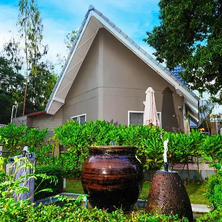 Luna Hut Resort Hua Hin Room photo