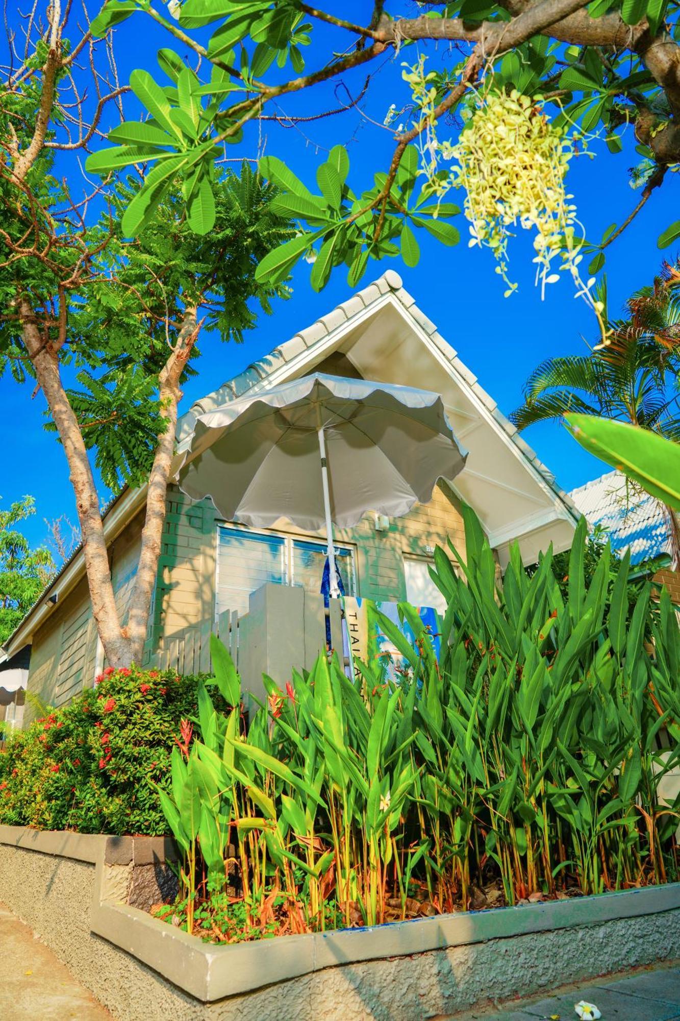 渡假村 Luna Hut 华欣